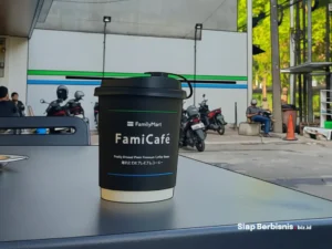 familymart indomaret Analisis model bisnis FamiCafé: Strategi jualan kopi di FamilyMart, laba, & tantangan bisnis ritel. Peluang franchise minimarket di siapberbisnis.biz.id